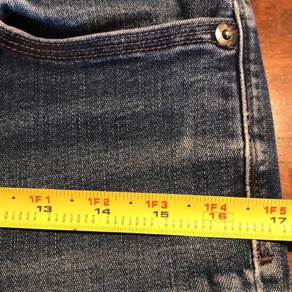Levi’s 529 Curvy Bootcut Jeans - Picture 8 of 11
